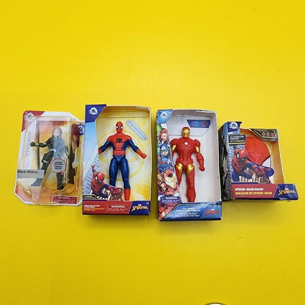 Zuru Mini Brands Toy Lot Marvel Spiderman Iron Man Pretend Play - Picture 1 of 3